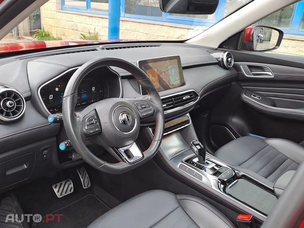 MG EHS 1.5 T-GDI Plug-in Hybrid Luxury