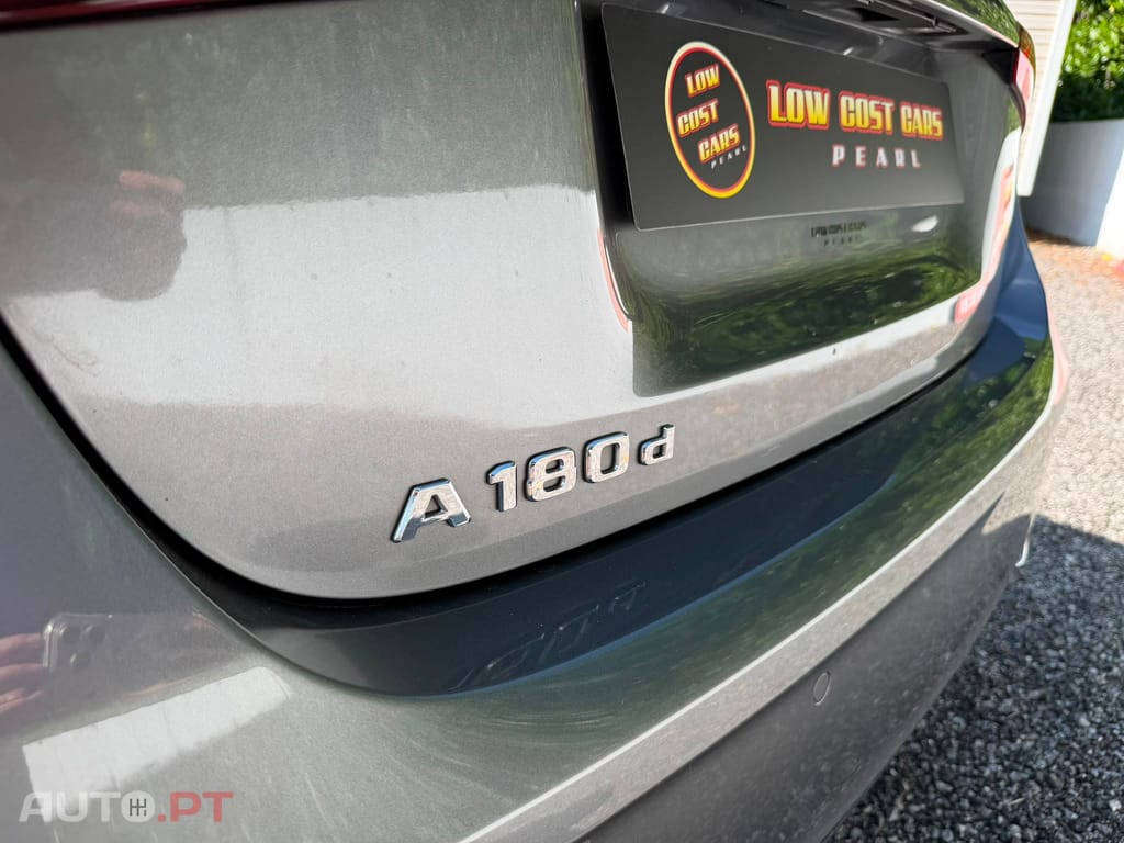 Mercedes-Benz A 180 d AMG Line Aut.