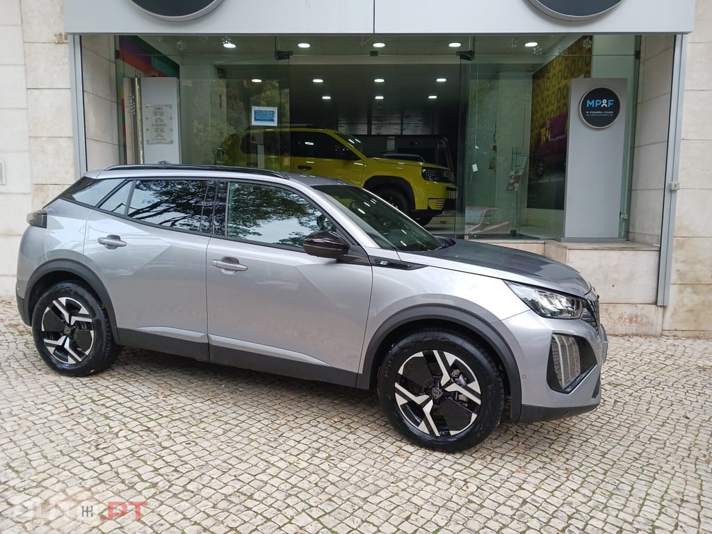 Peugeot E-2008 50 kWh Allure Pack