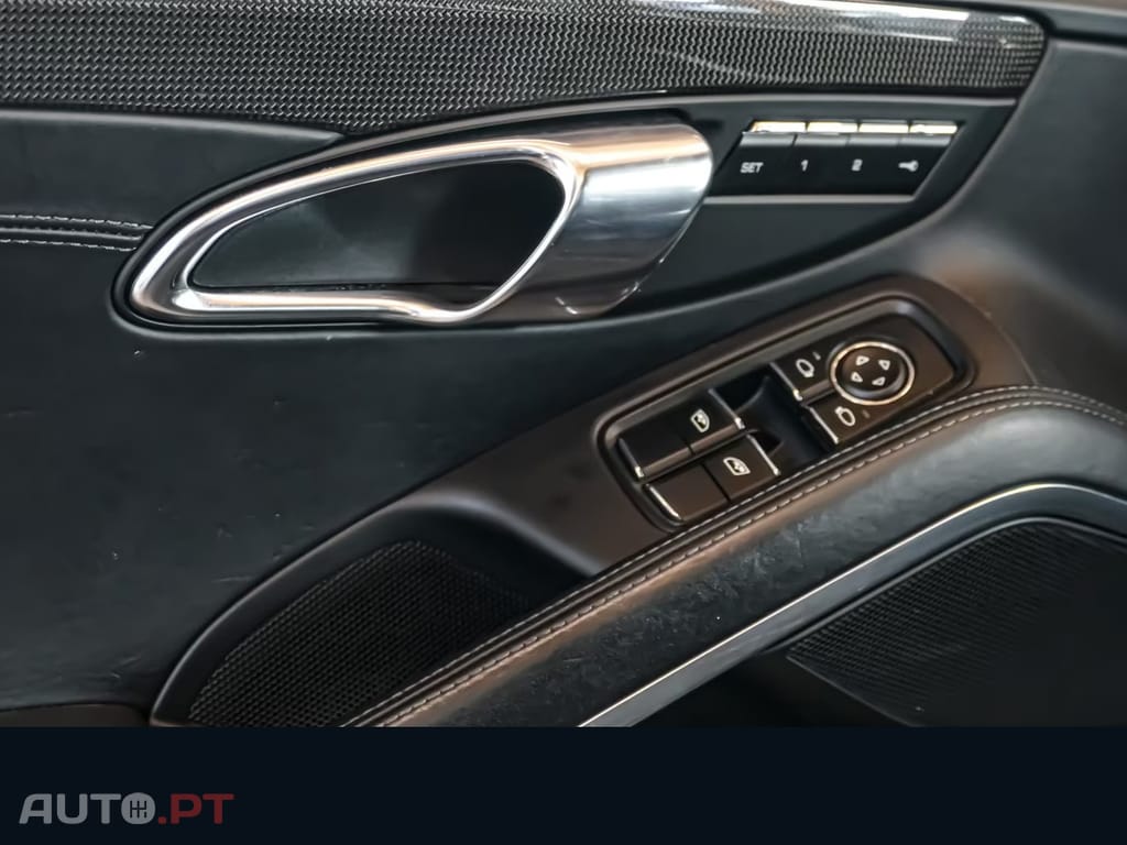 Porsche 911 Carrera 4 S Sport