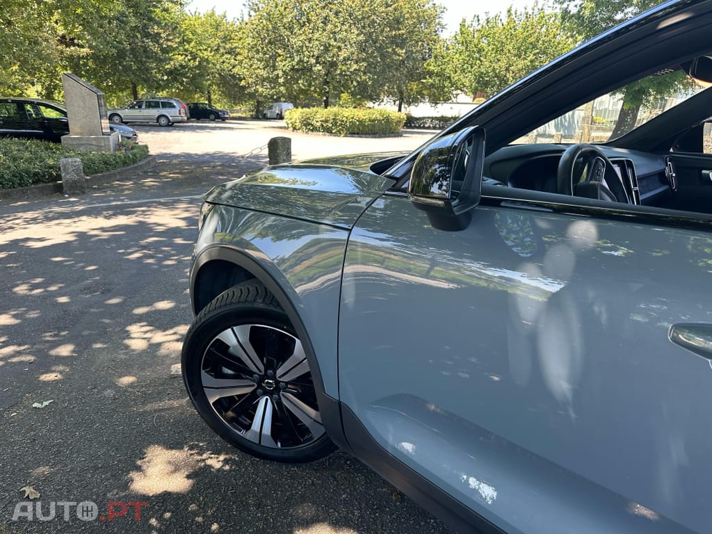 Volvo XC40 Recharge Plus