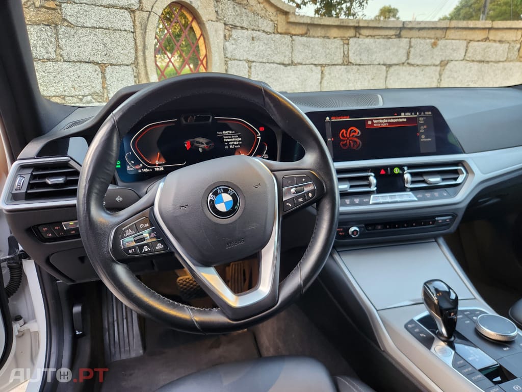 BMW 320 d Touring Auto