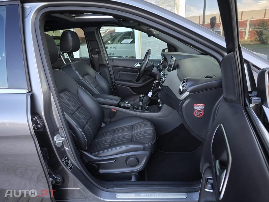 Mercedes-Benz B 200 CDi BlueEfficiency