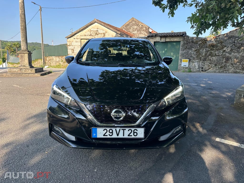 Nissan Leaf Tekna Two Tone+ProPilot Park