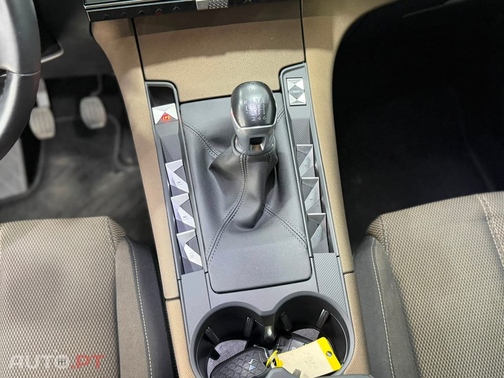 DS DS7 Crossback Puretech Chic