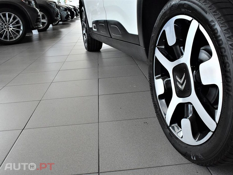 Citroen C4 Cactus 1.5 BlueHDi Shine