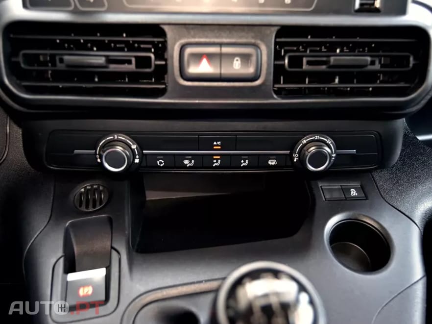 Peugeot Partner 1.6 BlueHDi Confort