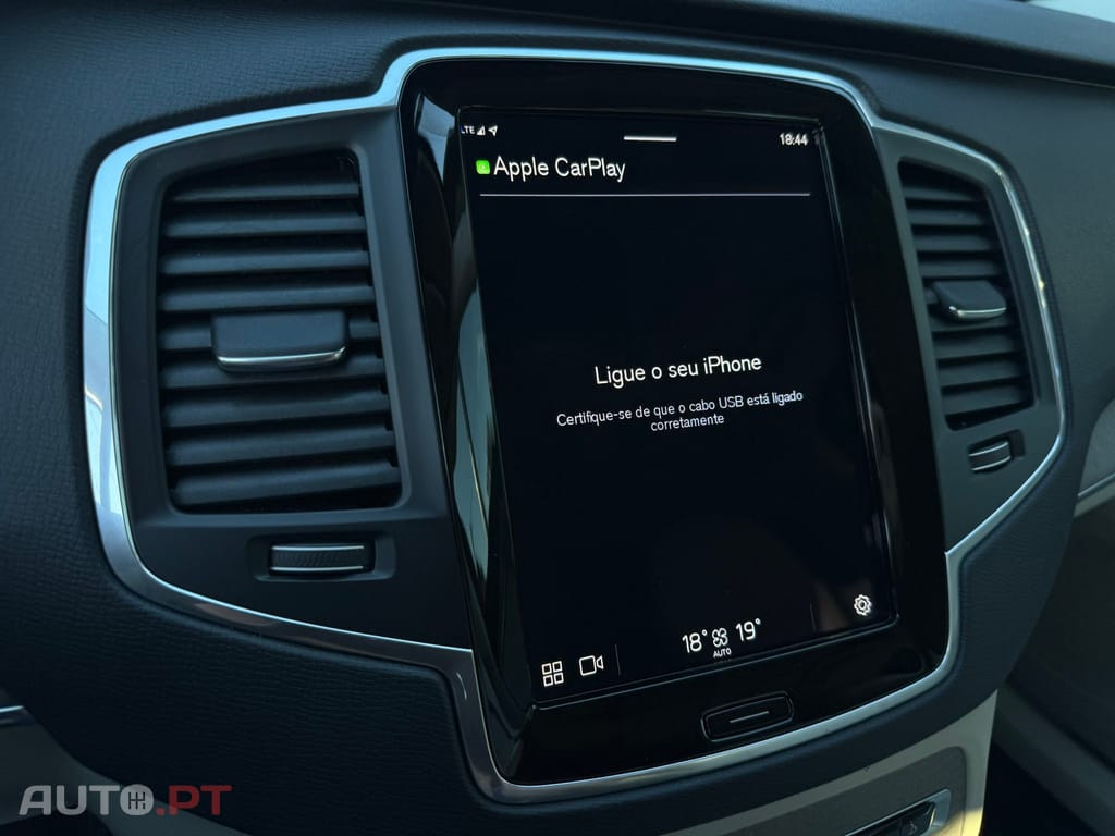 Volvo XC90 2.0 T8 PHEV Core AWD