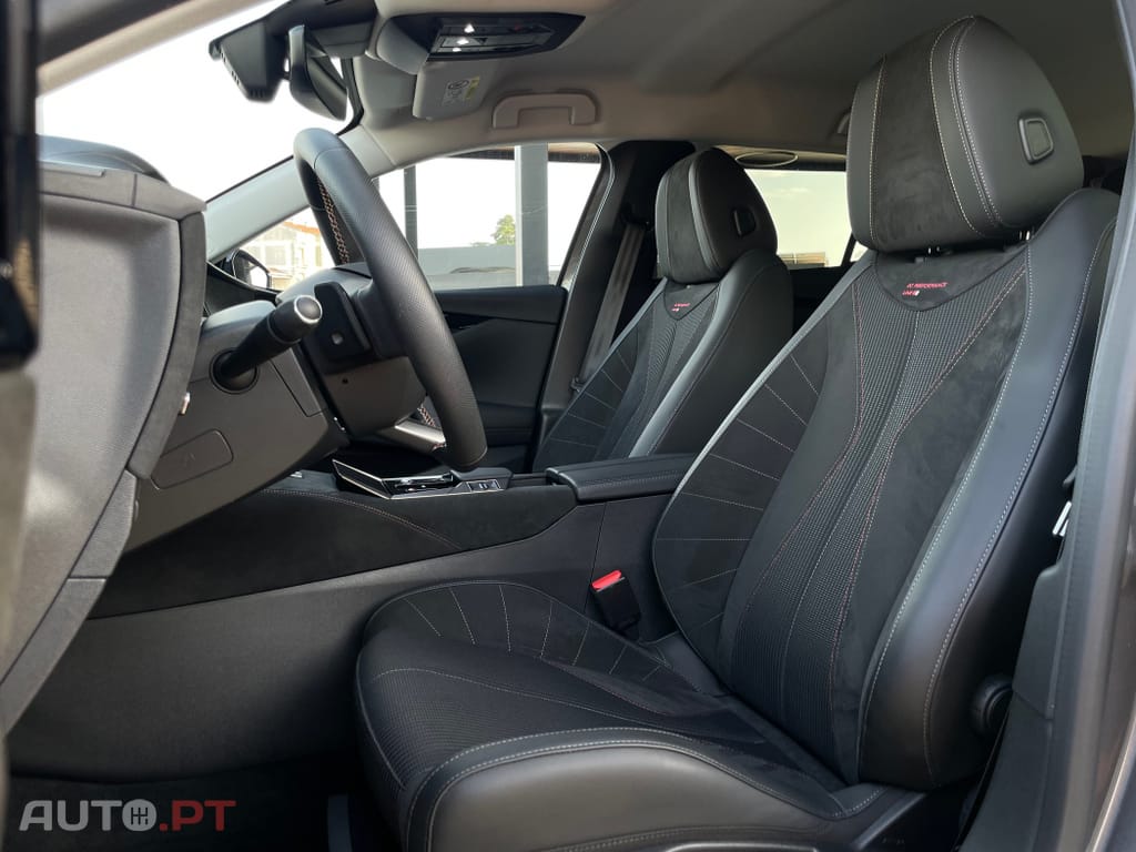 DS DS4 E-Tense Performance Line EAT8