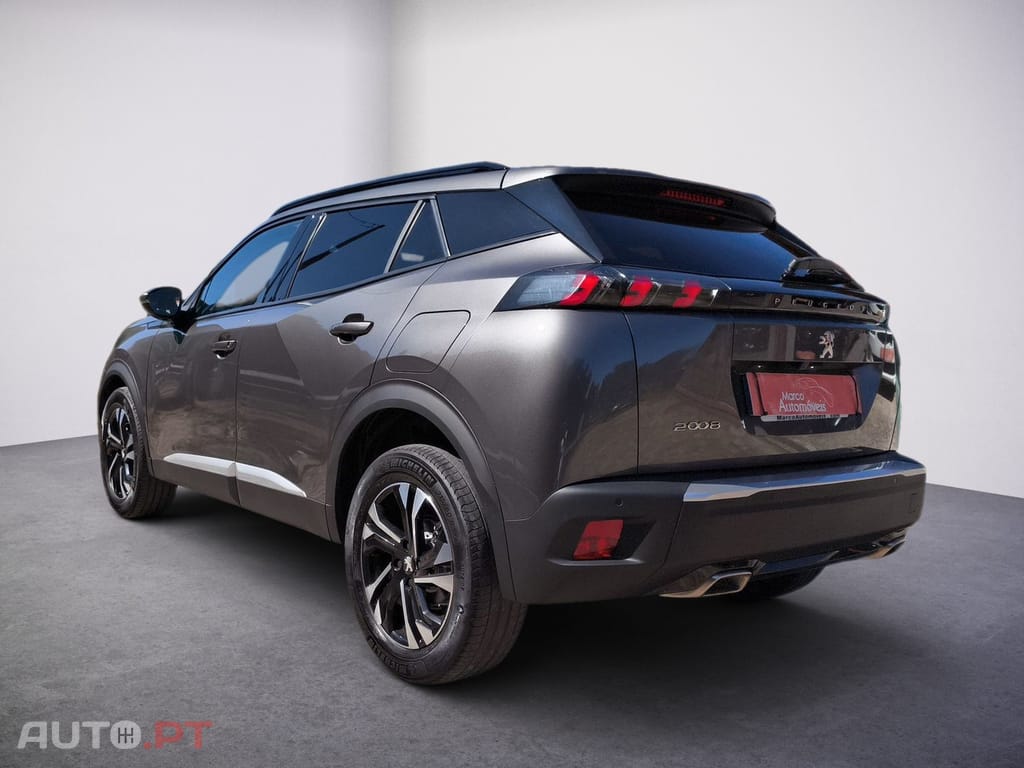Peugeot 2008 1.2 PureTech Allure Pack