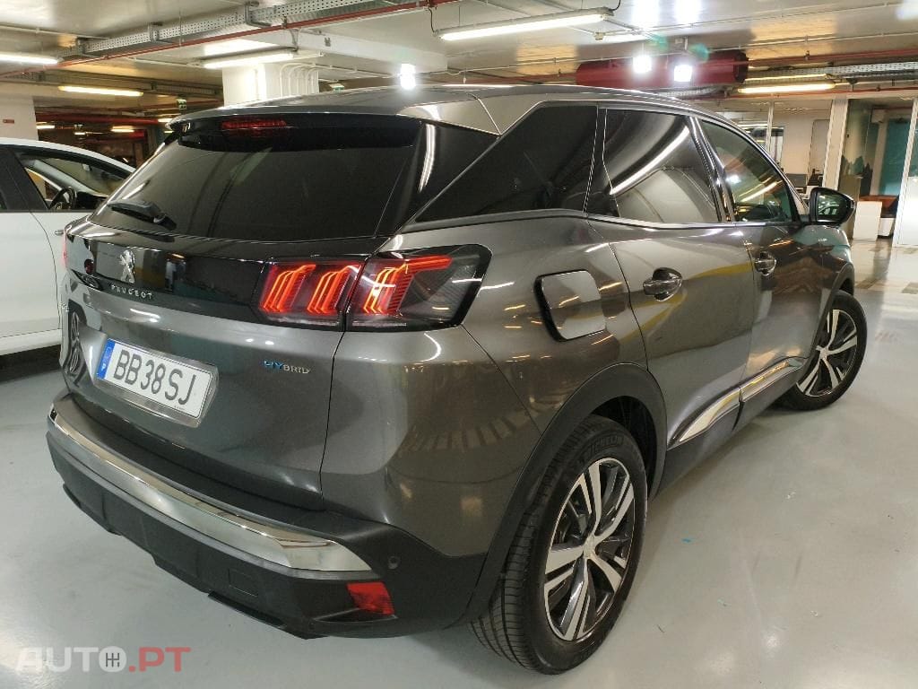 Peugeot 3008 1.6 Hybrid Allure Pack e-EAT8