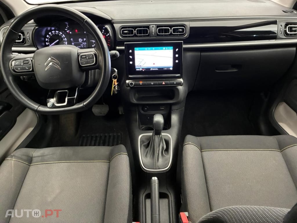 Citroen C3 1.2 PureTech Shine EAT6