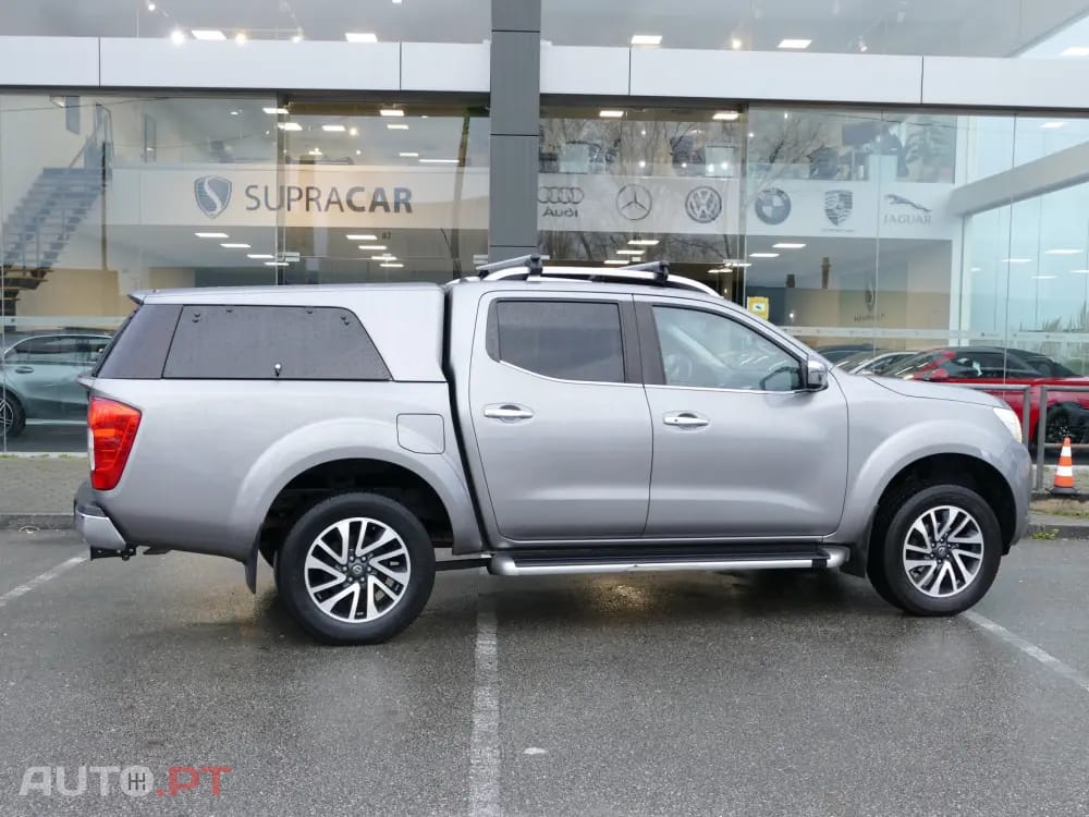 Nissan Navara 2.3 dCi CD 4WD N-Connecta Navi+Barras