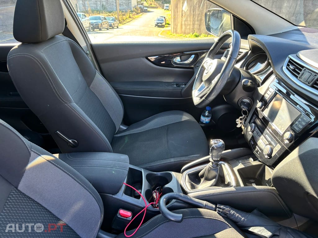 Nissan Qashqai N Conecta Bussiness