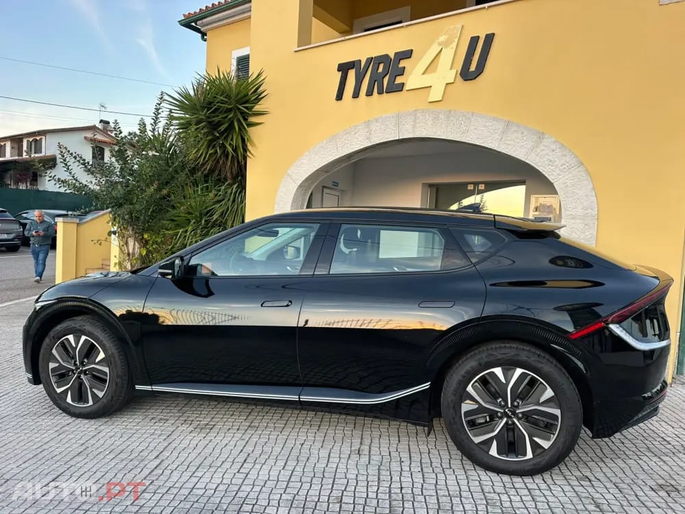 Kia EV6 84 kWh Tech