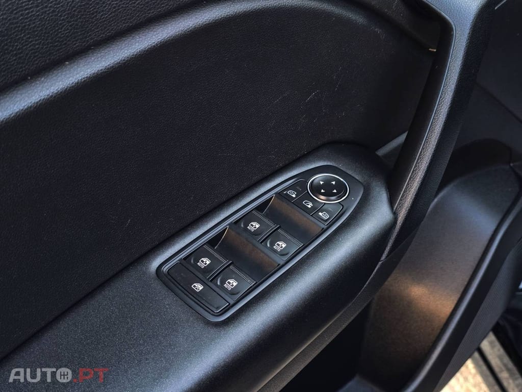 Renault Captur 1.0 TCe Exclusive
