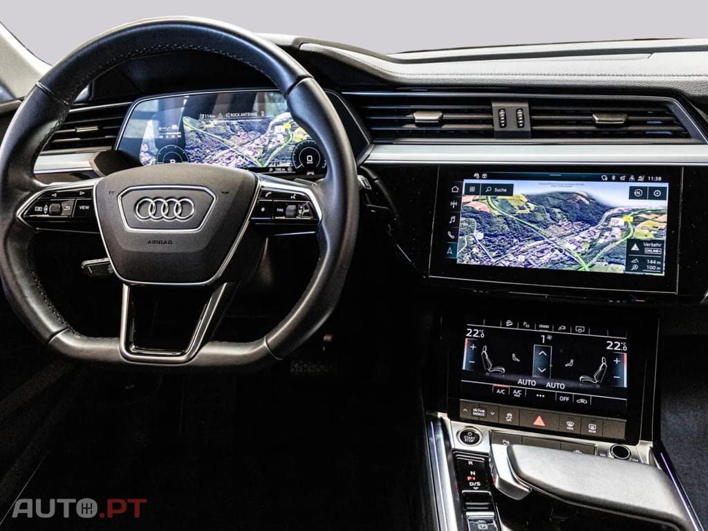 Audi E-Tron I.V.A DEDUTÍVEL E TRON 55 ADVANCED