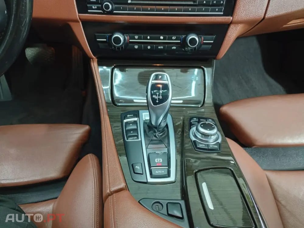 BMW 525 Line Luxury automatico