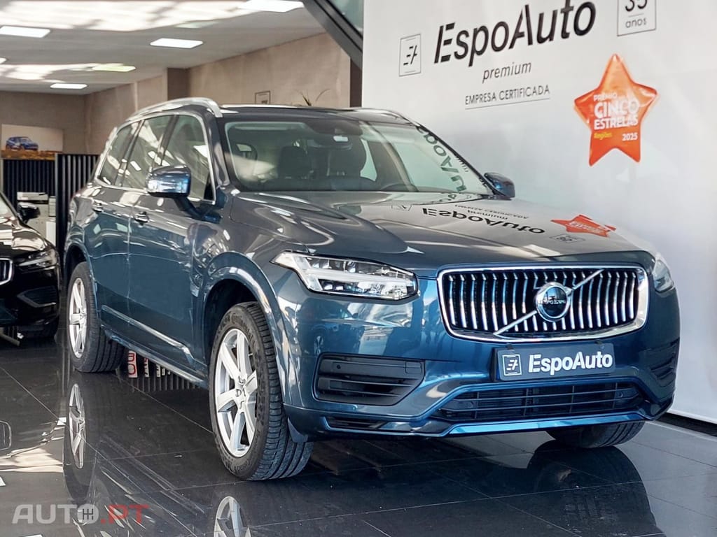 Volvo XC90 2.0 T8 PHEV Momentum Plus AWD