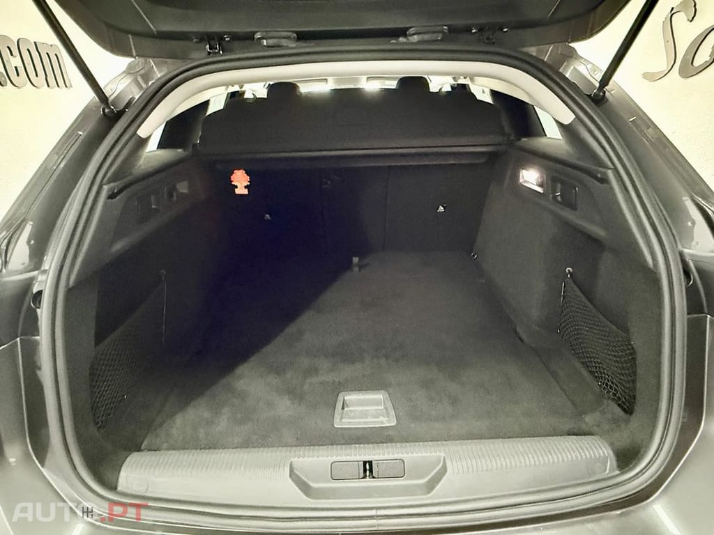 Peugeot 308 BlueHDi FAP 130 EAT8 Stop & Start GT