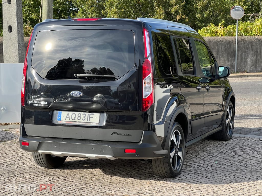 Ford Tourneo 1.5 TDCi Titanium