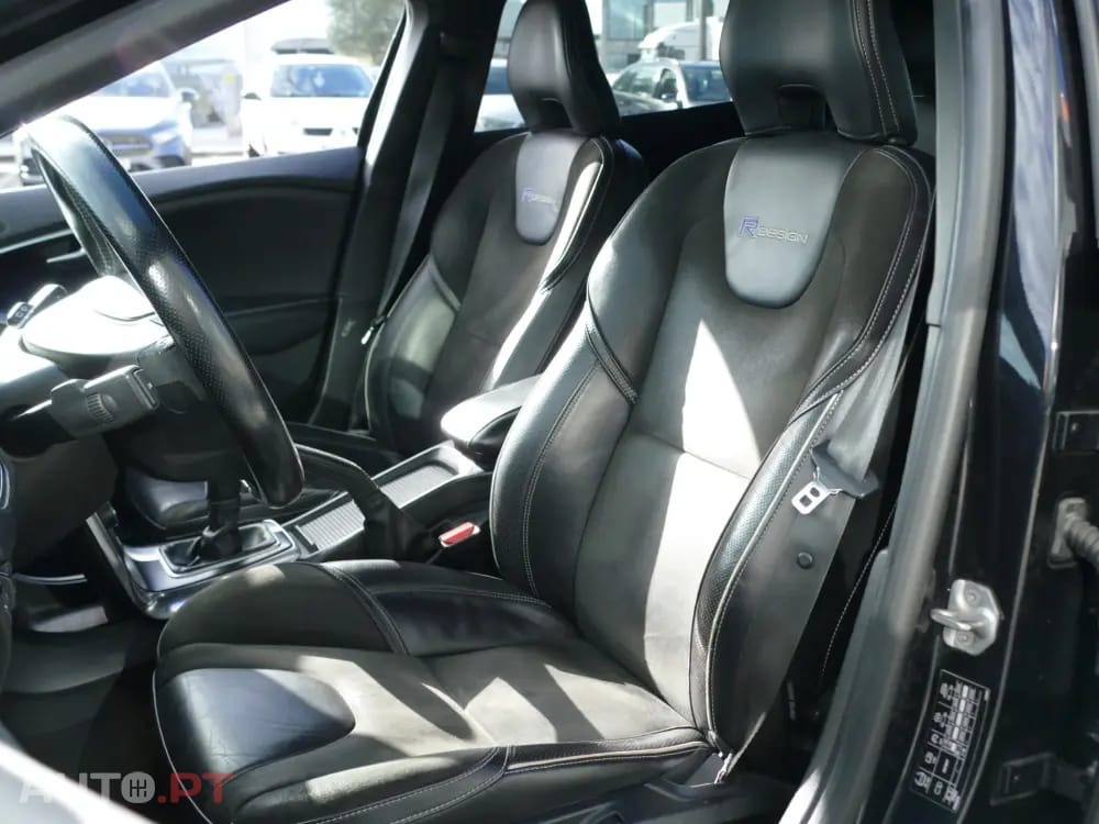 Volvo V40 1.6 D2 R-Design