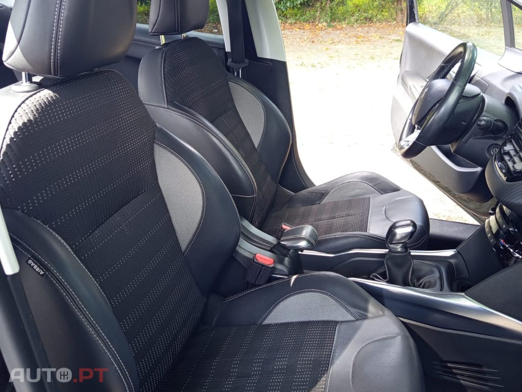 Peugeot 2008 SUV 1.4HDI