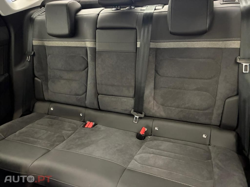 Citroen C4 X 1.2 PureTech Shine Pack EAT8