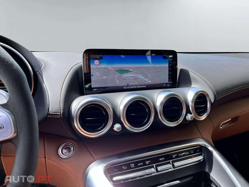 Mercedes-Benz AMG GT Coupe  V8 