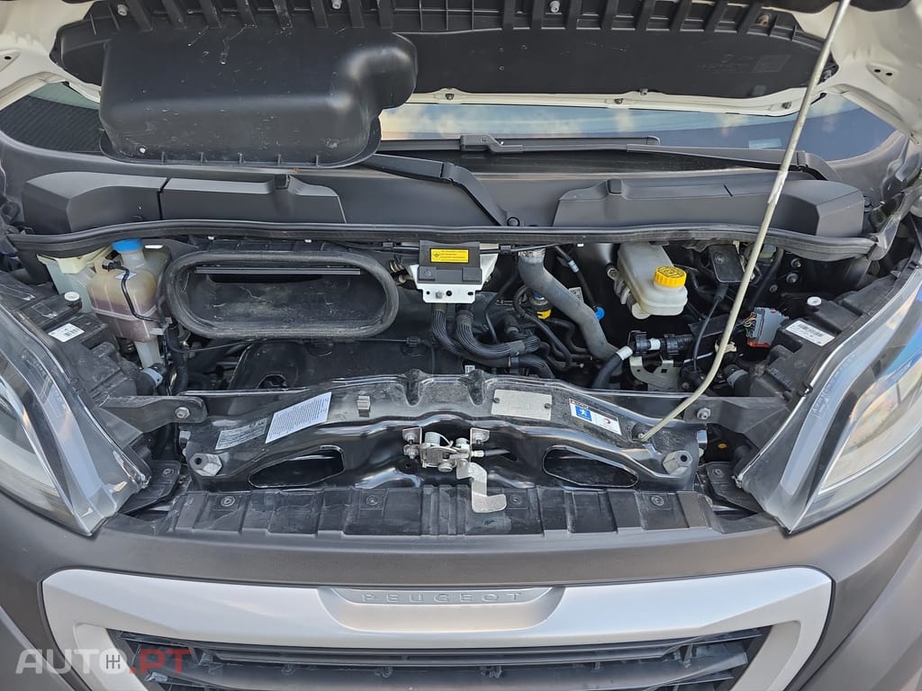 Peugeot Boxer 2.0 BlueHDi 333 L3H2 Pro