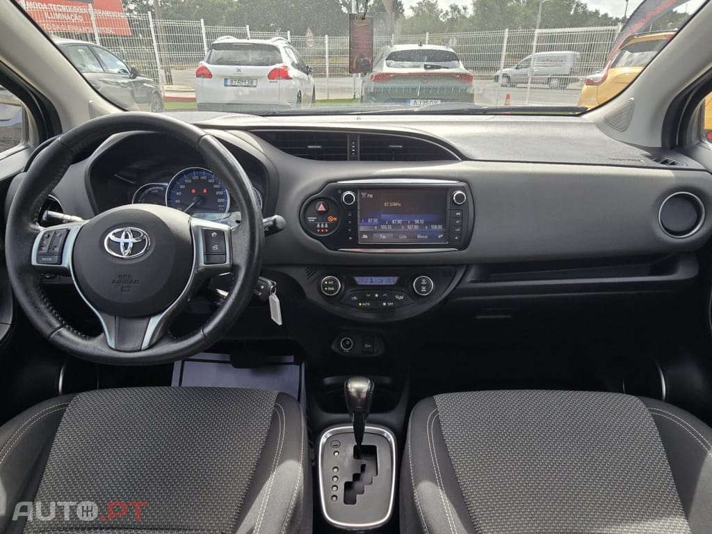 Toyota Yaris 1.5 HSD Comfort