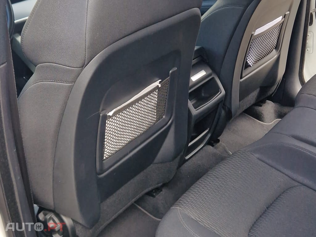 Land Rover Evoque 2000