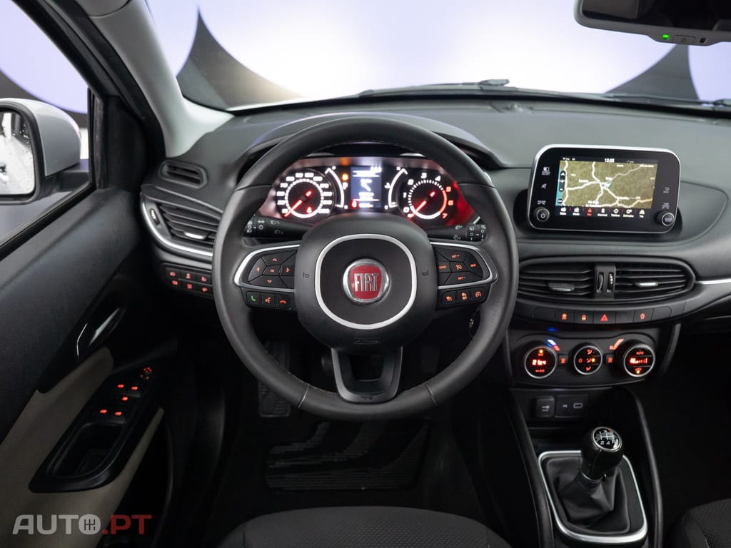 Fiat Tipo 1.3 M-Jet Lounge