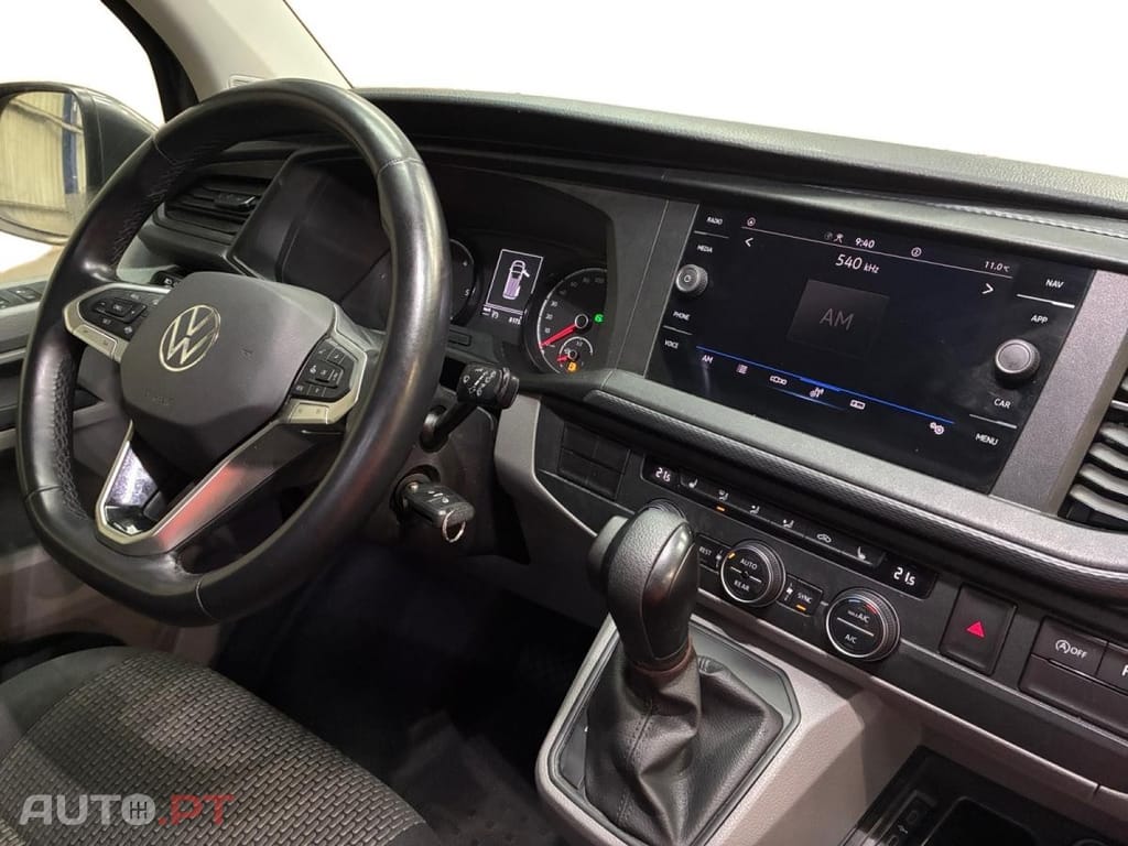 Volkswagen Caravelle 2.0 TDI Comfortline DSG