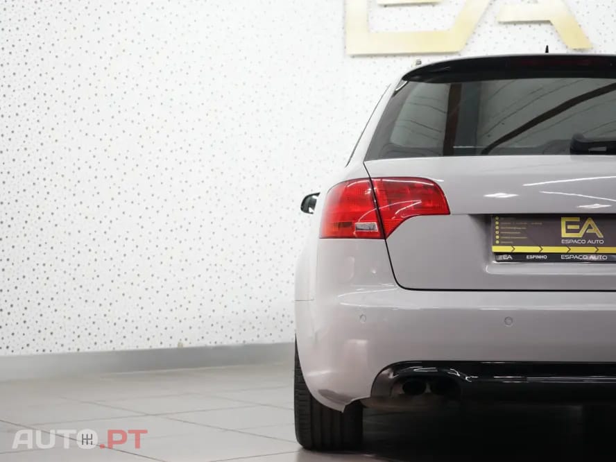 Audi A4 Avant 2.0 TDI S-line Multitronic