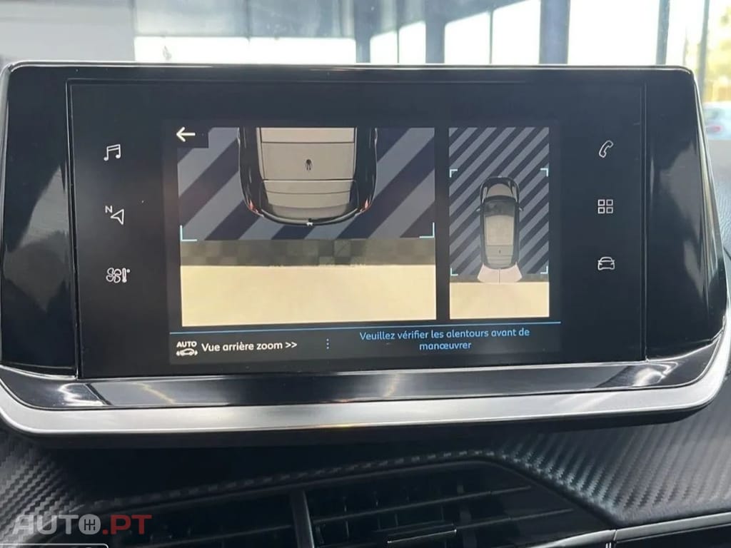 Peugeot 208 1.2 PureTech Active Pack — fotografia 15