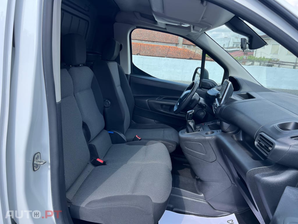 Peugeot Partner 1.5 BlueHDi Premium Standard