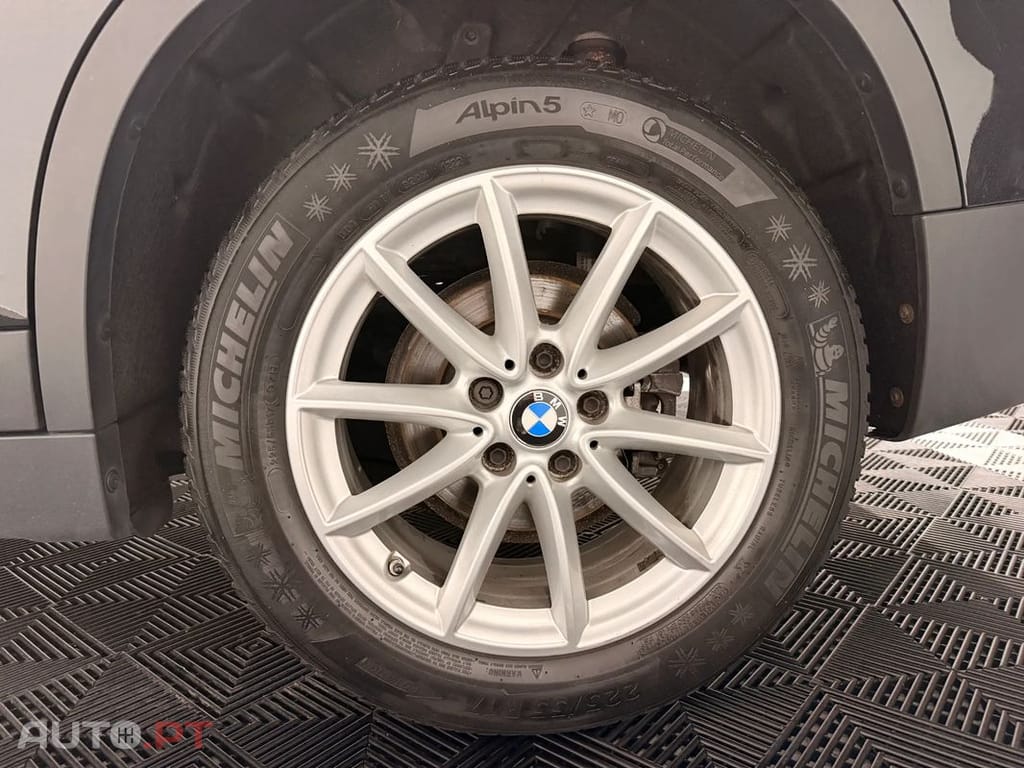 BMW X1 16 d sDrive Advantage