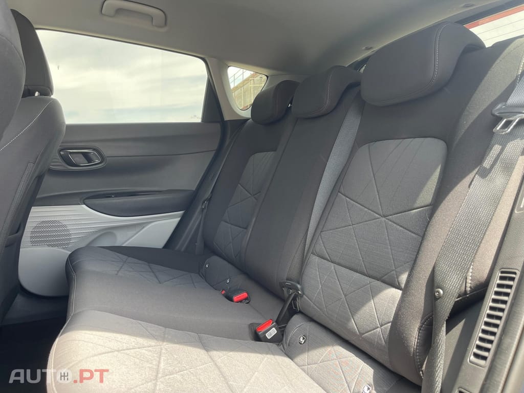 Hyundai Bayon 1.0 T-GDI 48V-Hybrid DCT Prime
