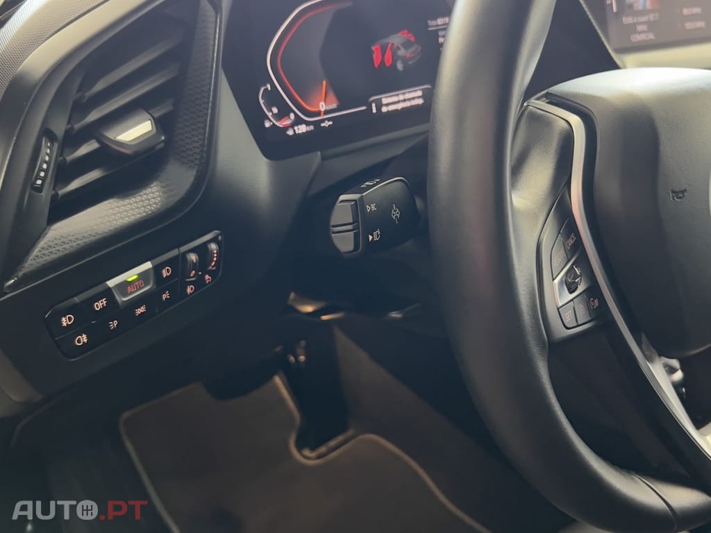 BMW 218 i Aut.Sport Line