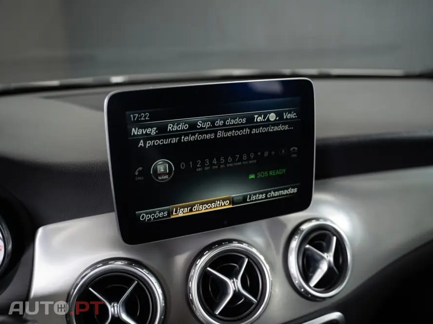Mercedes-Benz GLA 200 AMG Line