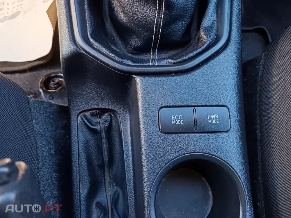 Toyota Hilux 2.4 D-4D 4WD Challenge