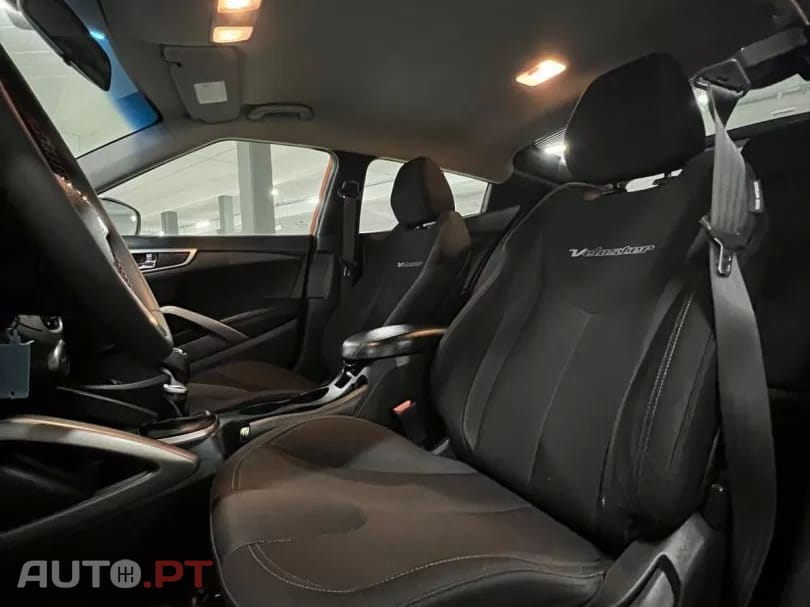 Hyundai Veloster 1.6 blue Premium