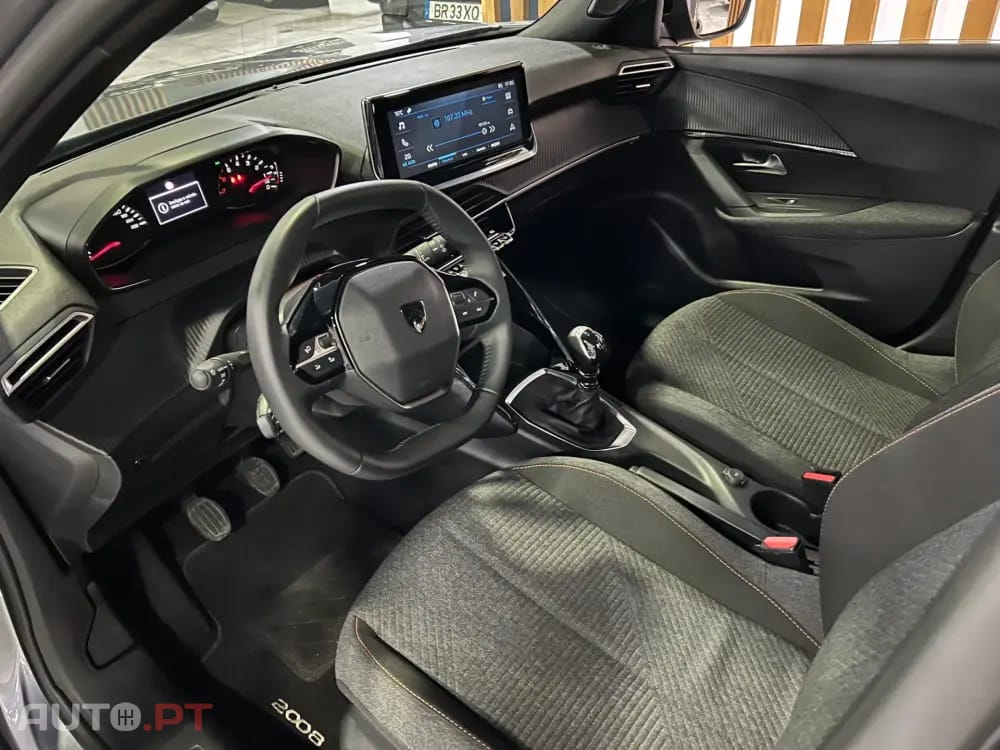 Peugeot 2008 1.2 PureTech Style