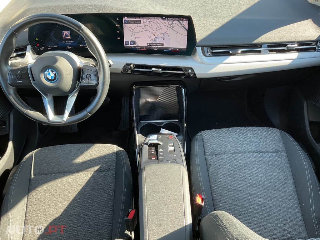 BMW 225 e xDrive