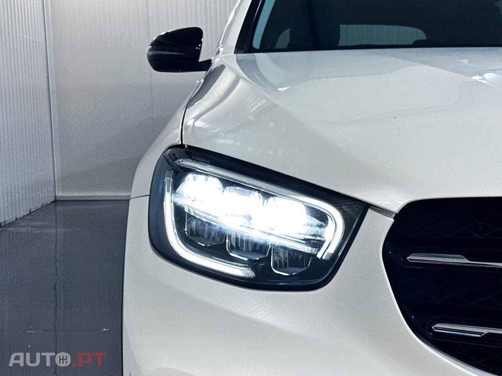 Mercedes-Benz GLC 300 e 4Matic 9G-TRONIC Edition AMG Line