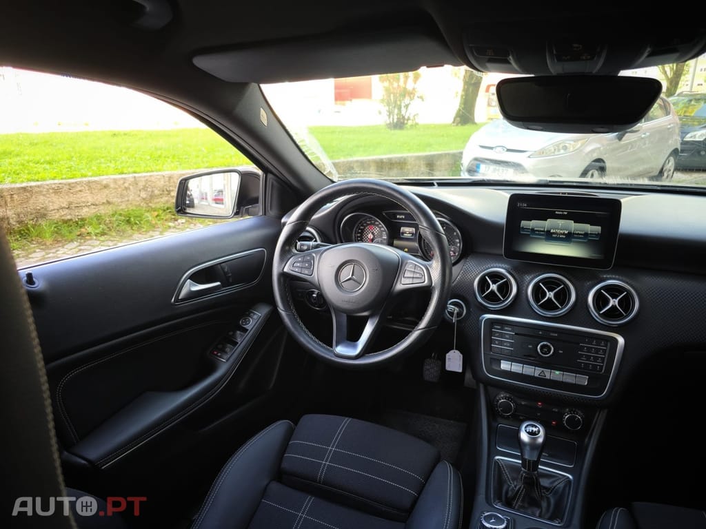 Mercedes-Benz A 180 d Urban