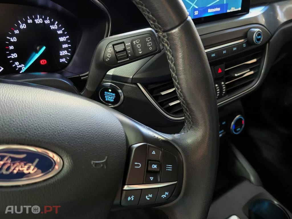 Ford Focus 1.0 EcoBoost Active Aut. — fotografia 26