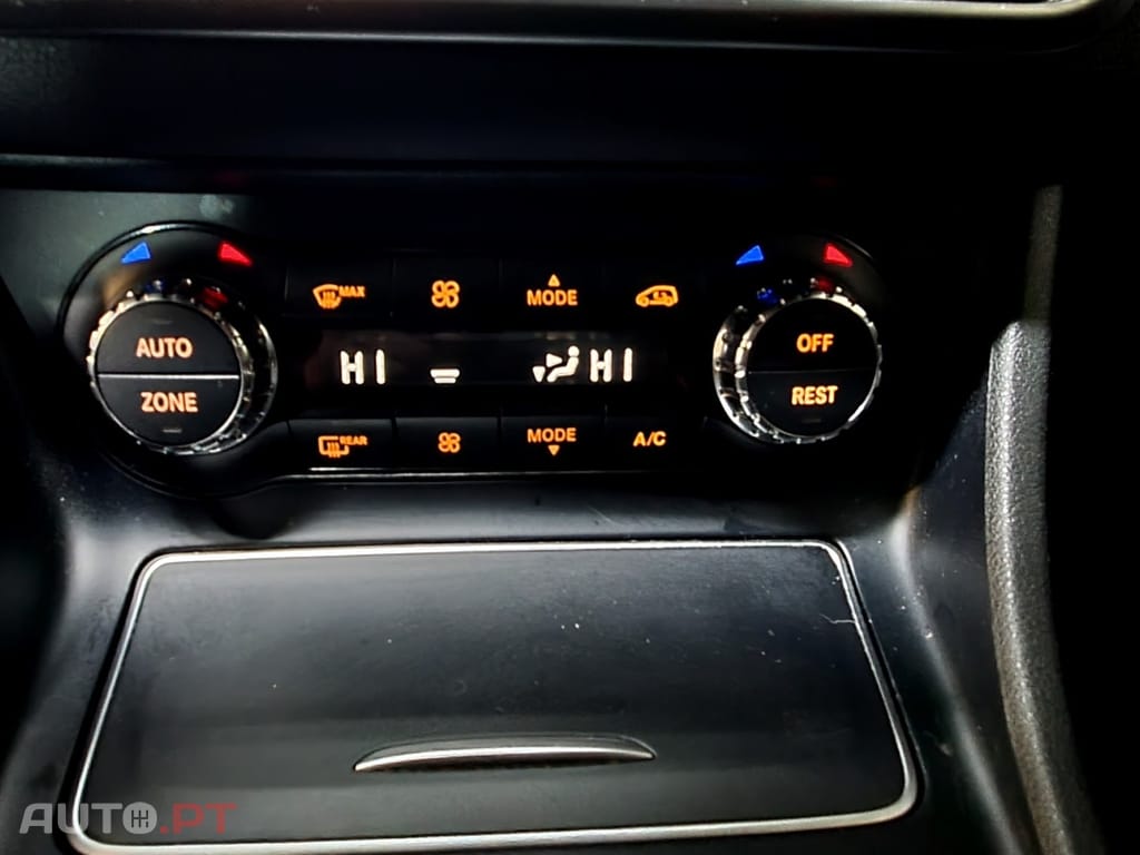 Mercedes-Benz CLA 200 d AMG