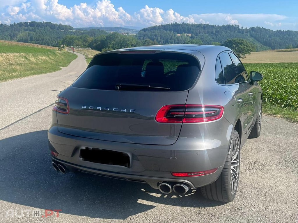 Porsche Macan s